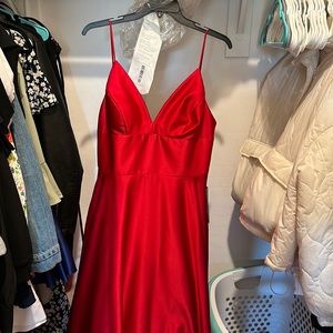 Formal dress with pockets